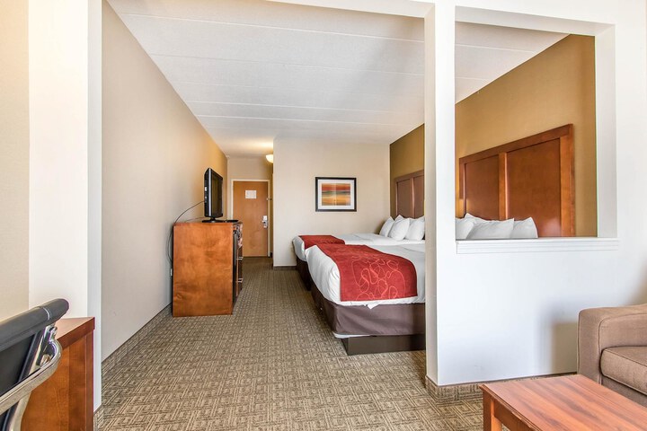 Room 42 of 61
