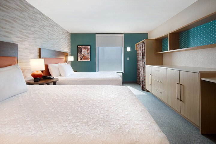 Room 28 of 44