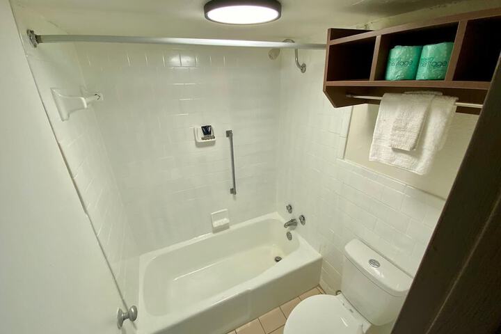 Room 14 of 17