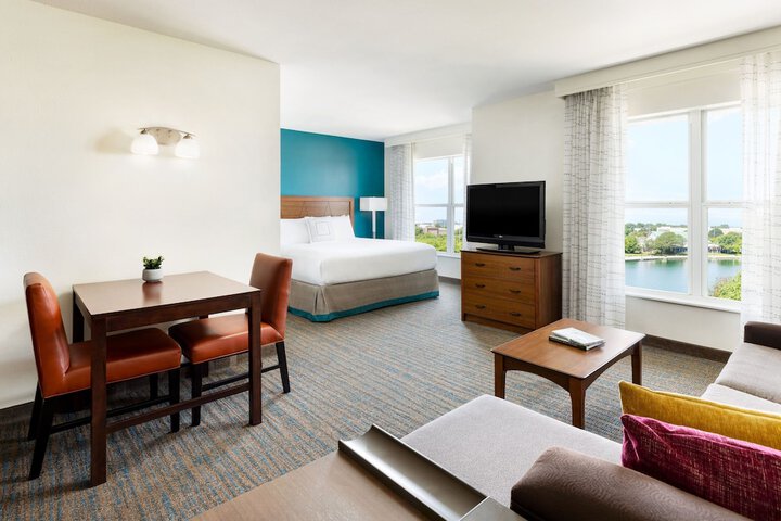 Room 46 of 59