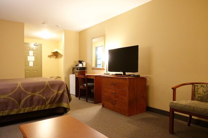 Room 29 of 48