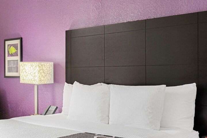 Room 18 of 31