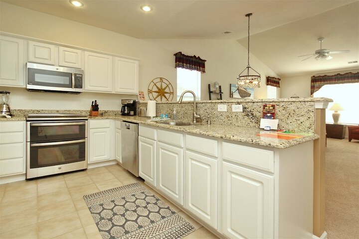 28C Sandpiper Bay