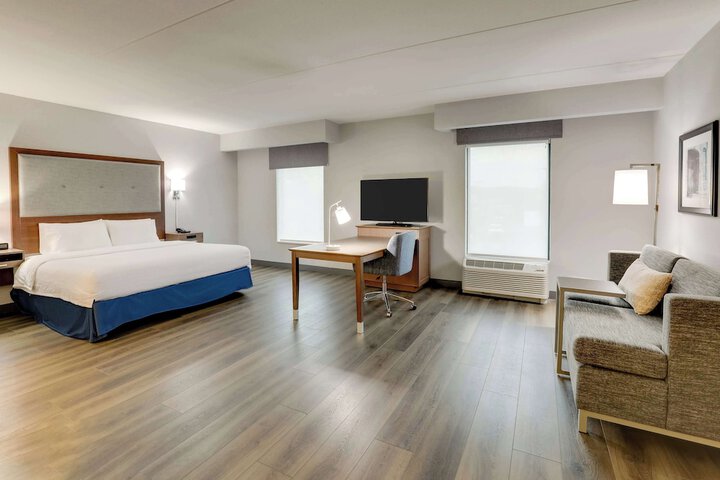 Hampton Inn & Suites Rome