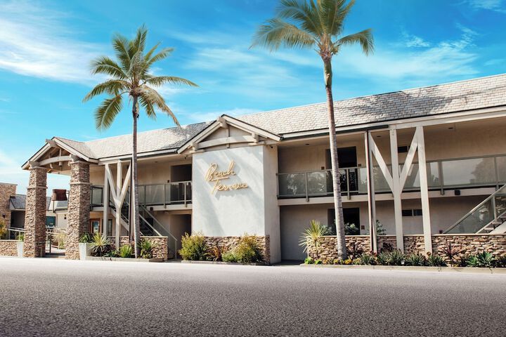 Hotel 2 of 64