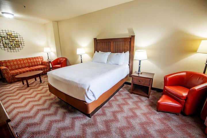 Room 23 of 35