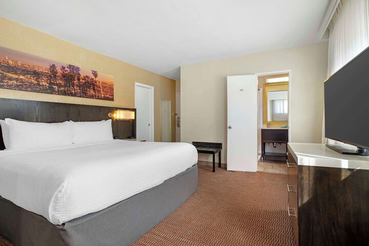 Room 26 of 56
