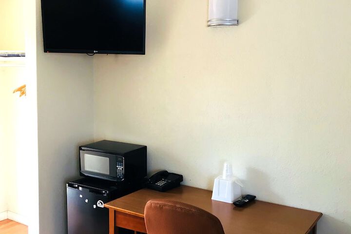 Room 25 of 30