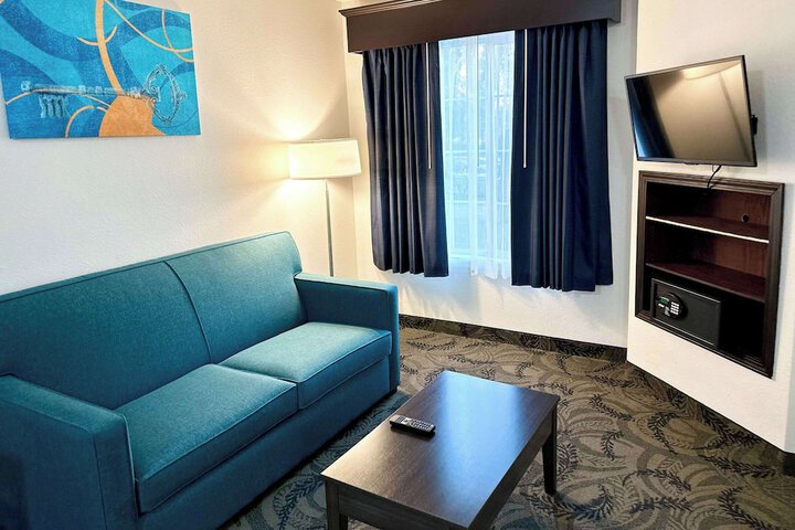 Room 60 of 109