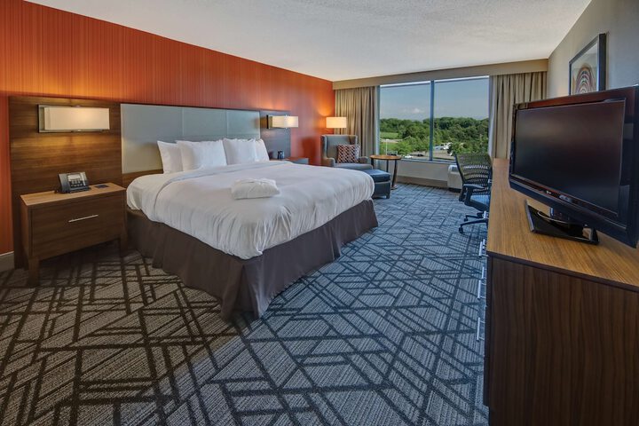 Room 18 of 70