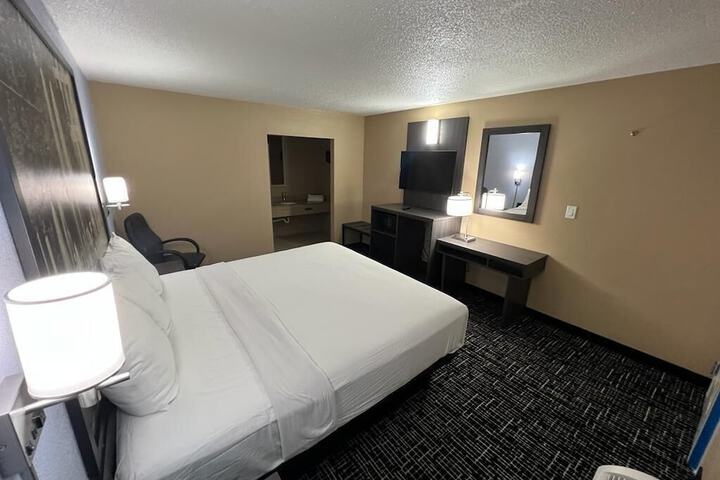 Room 38 of 58