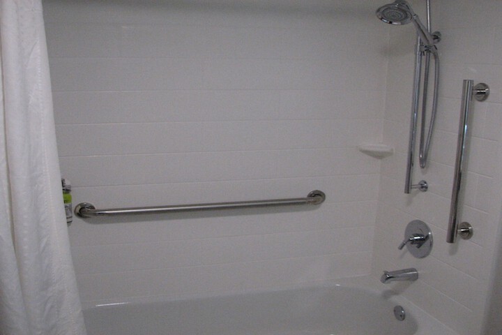 Room 30 of 46