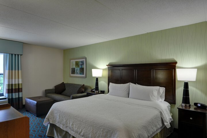 Room 35 of 67