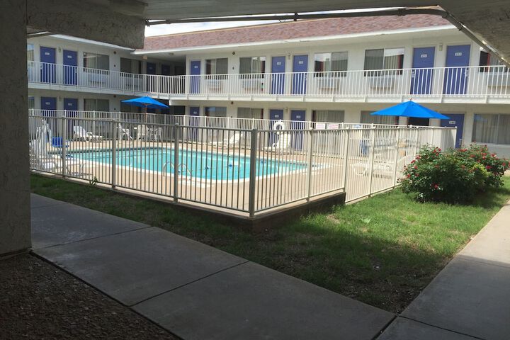 Pool 3 of 40