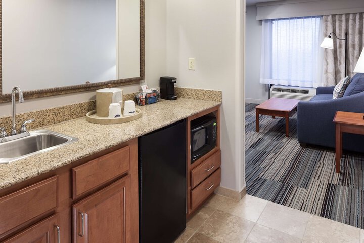 Room 16 of 31