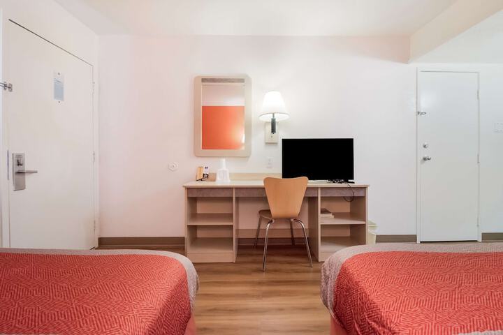 Motel 6 Moses Lake WA