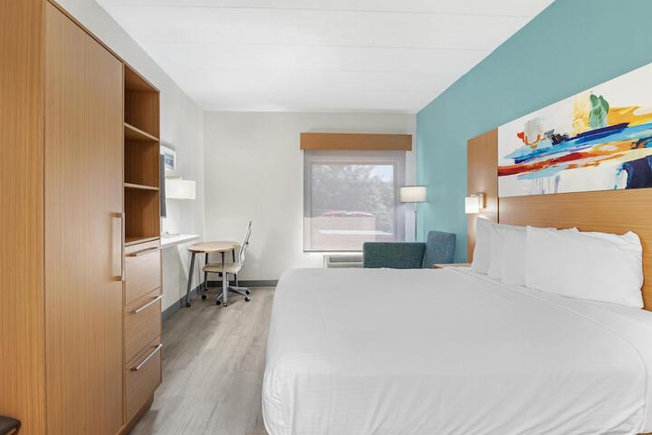 Best Western PLUS Executive Hotel