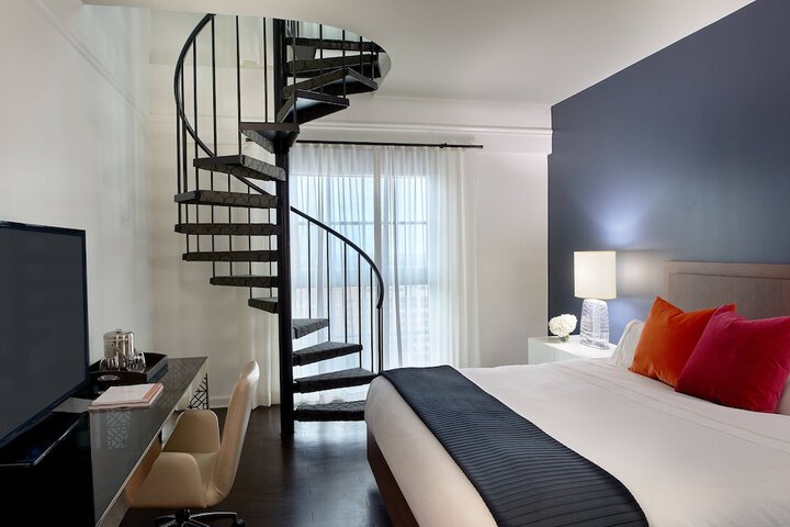 Hotel Colonnade Coral Gables Autograph Collection