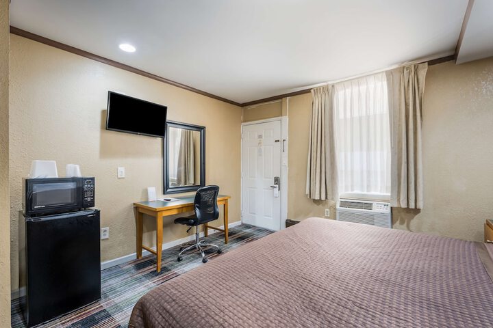 Room 49 of 56
