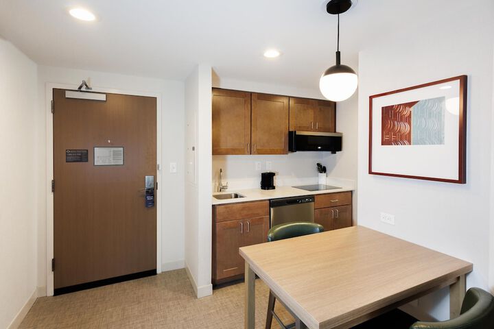 Homewood Suites by Hilton Rochester - Victor