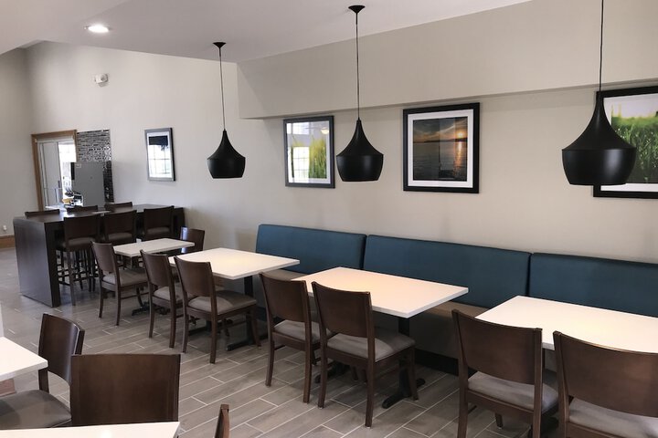 Days Inn by Wyndham Grove