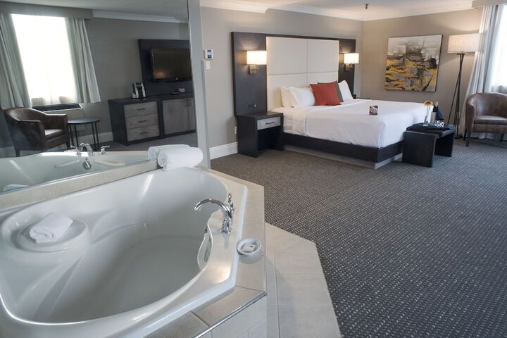 Room 120 of 354