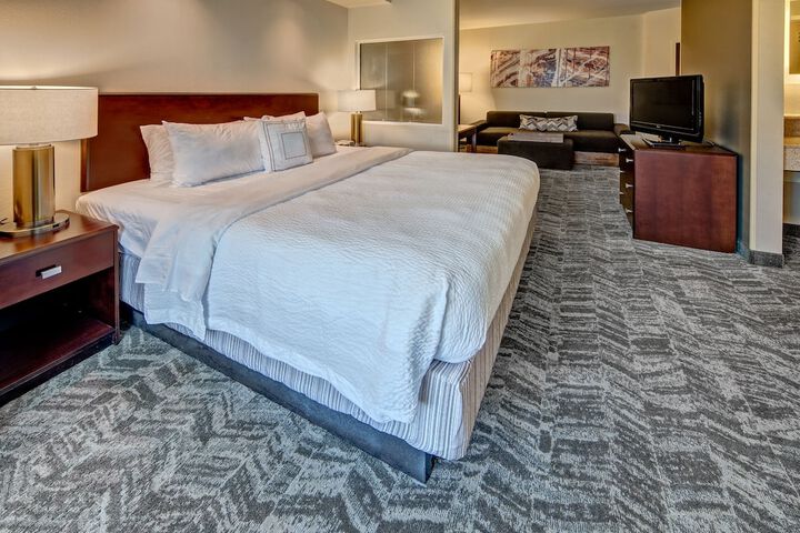 Room 19 of 27
