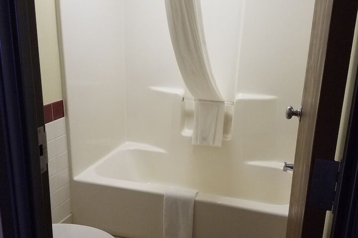 AmericInn by Wyndham Rice Lake