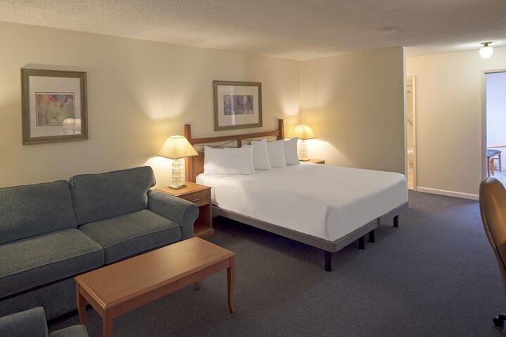 Room 38 of 82
