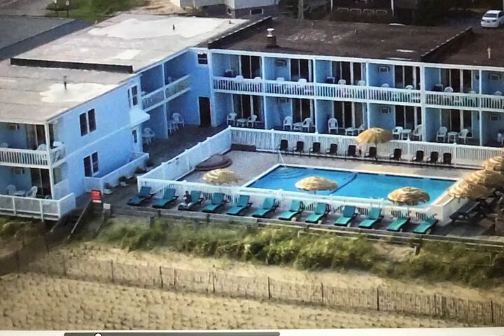 Hotel 4 of 122