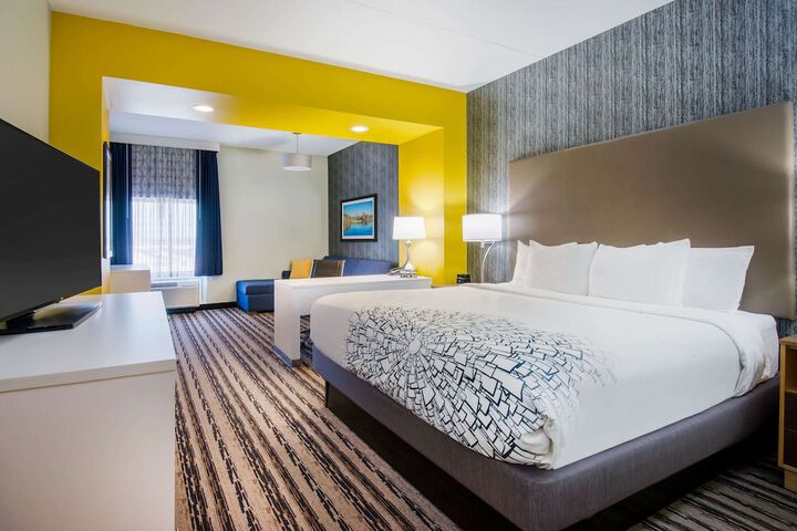 Room 15 of 49