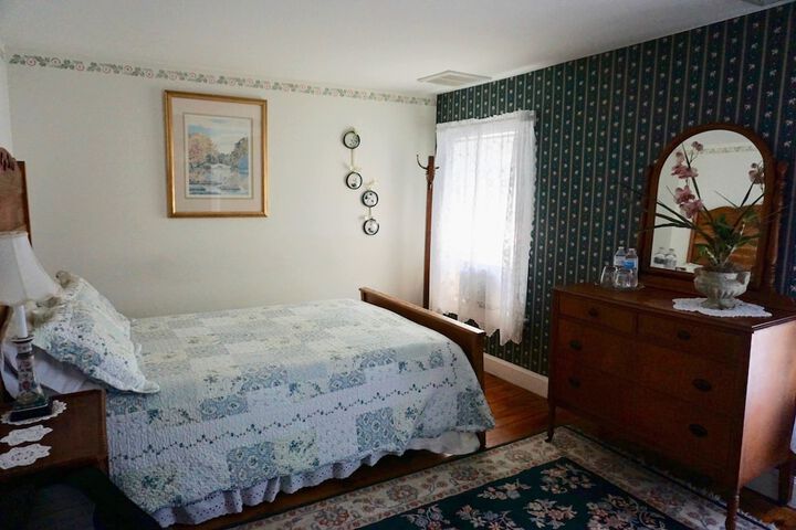 Room 113 of 125