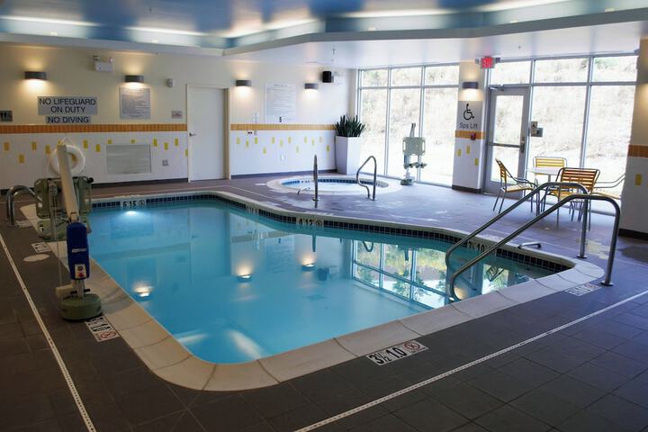 Fairfield Inn & Suites Stroudsburg Bartonsville / Poconos