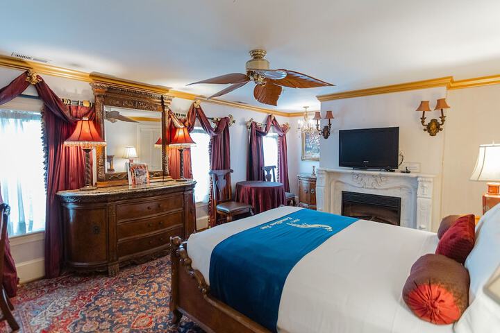 Room 17 of 80