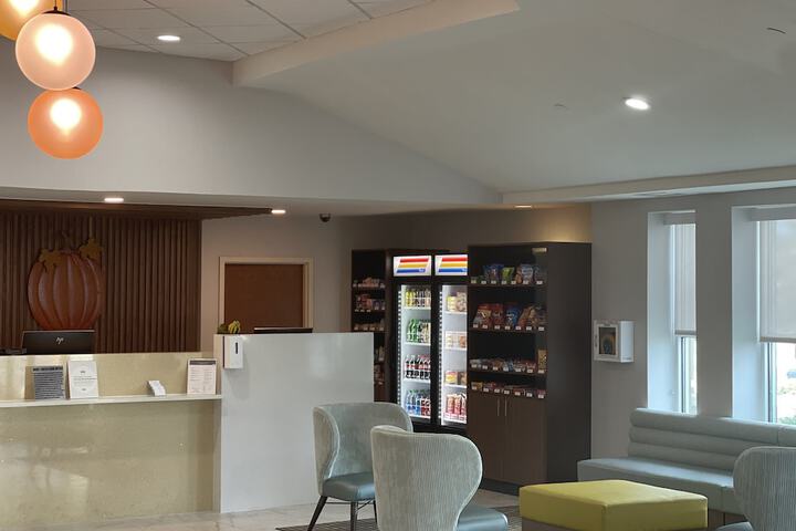 Hotel Interior 10 of 64