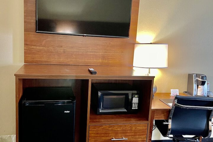Room 45 of 79