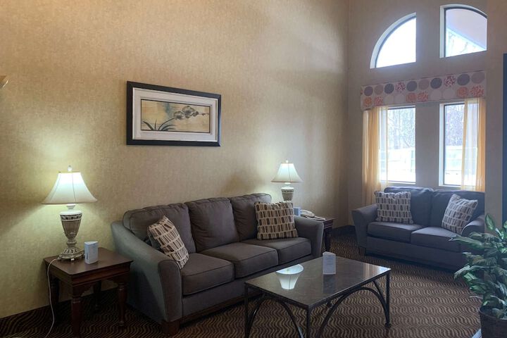 Hotel Interior 4 of 23