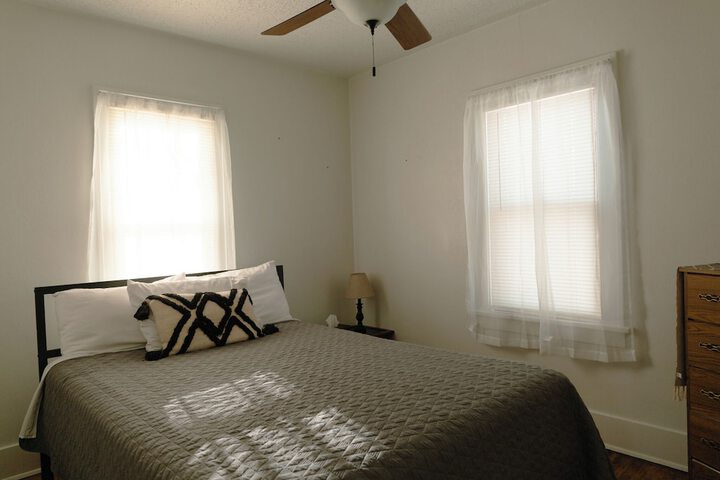Room 202 of 234