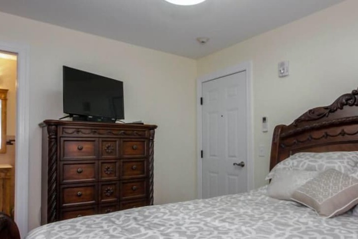 Room 20 of 32