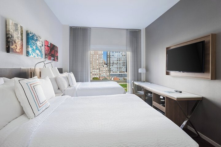 Room 14 of 28