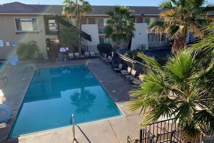 Pool 8 of 46