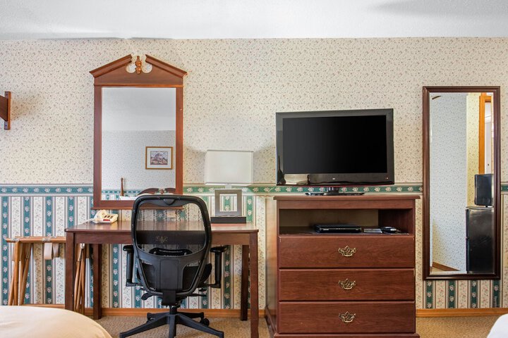 Room 44 of 56