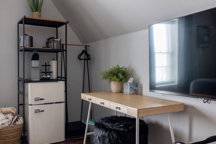 Room 37 of 150