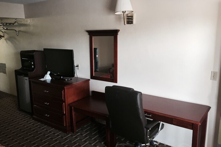 Room 35 of 50