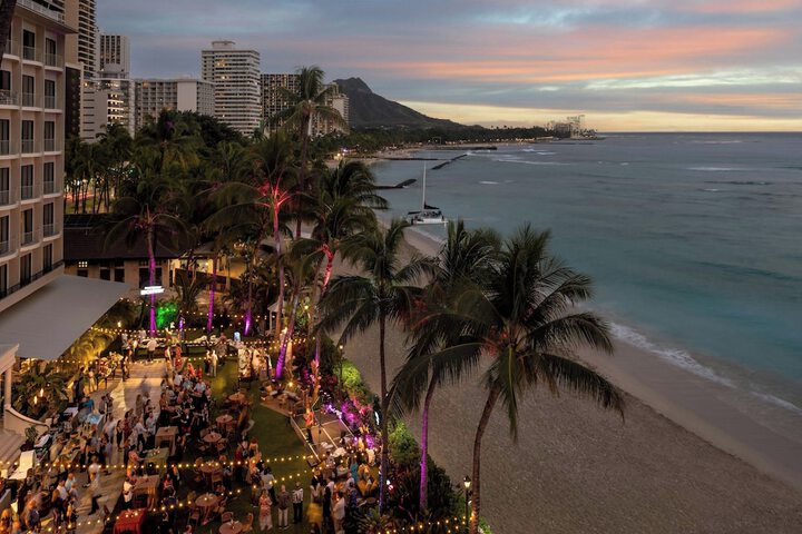 Moana Surfrider a Westin Resort & Spa, Waikiki Beach