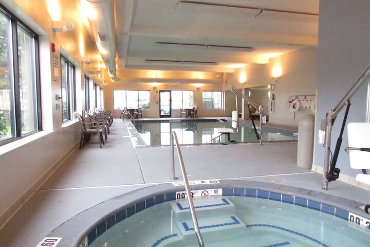 Spa 34 of 36