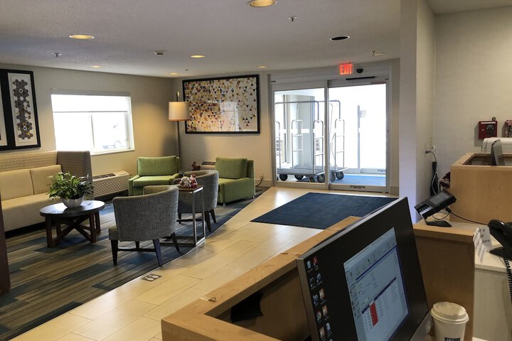 Holiday Inn Express Mt. Vernon by IHG