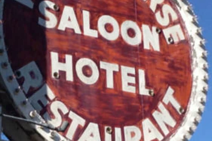 White Horse Hotel
