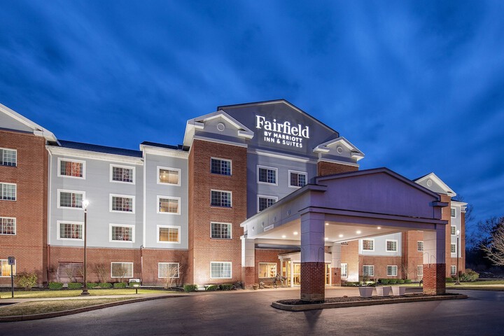 Hotel 2 of 32