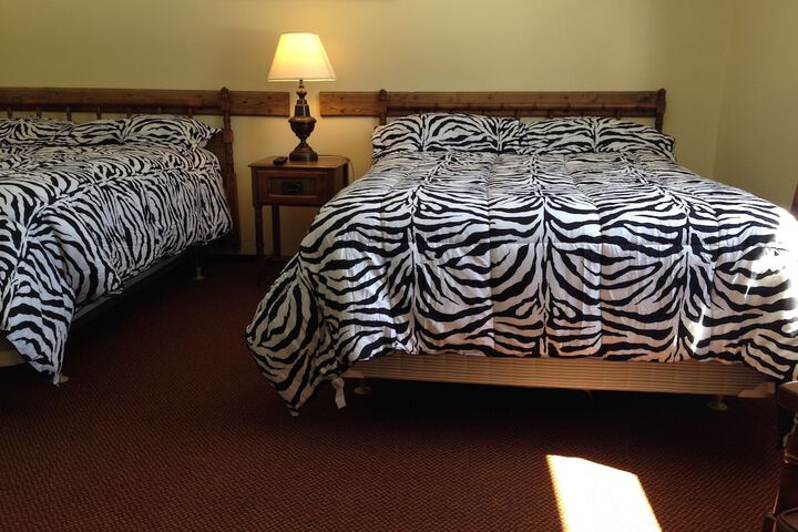 Room 27 of 45